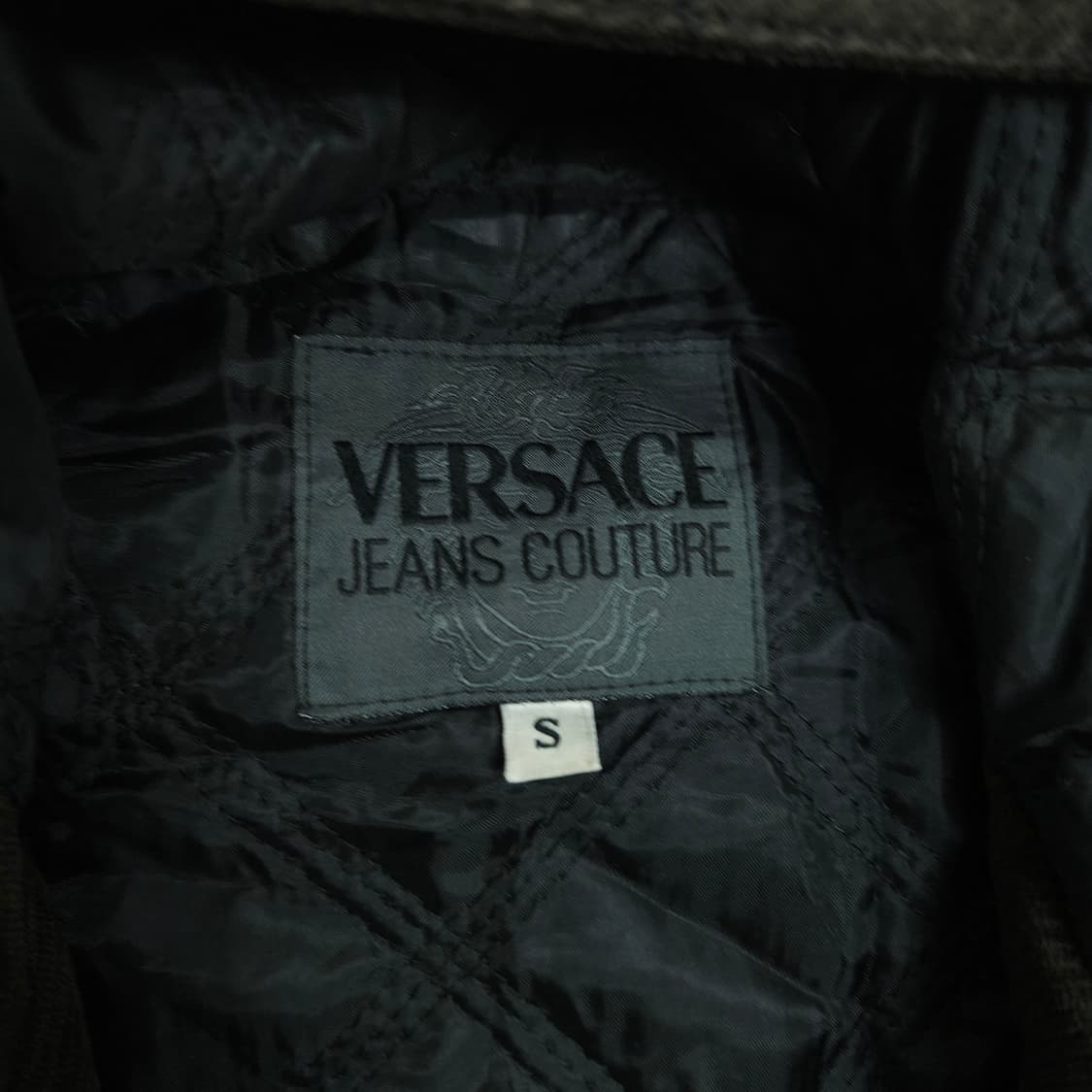 베르사체진스꾸뛰르 코듀로이 하프 코트 상품이미지7