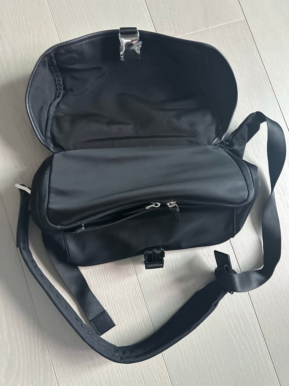 헤지스 바이커백 상품이미지2