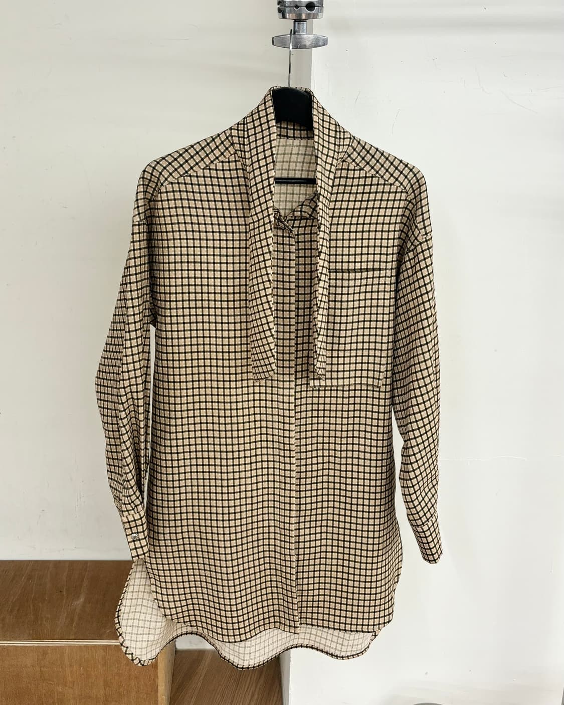 더 일마 체크 패턴 루즈핏 셔츠 상품이미지1