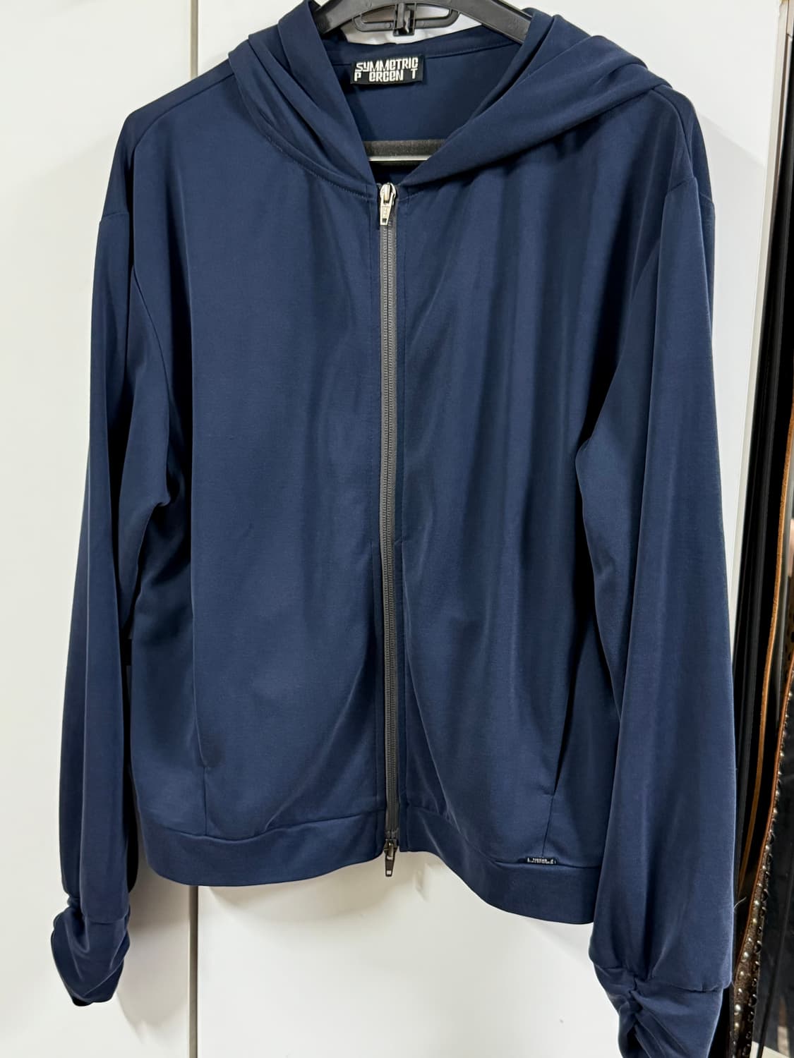 시메트릭퍼센트 슬리브 후드집업 상품이미지1