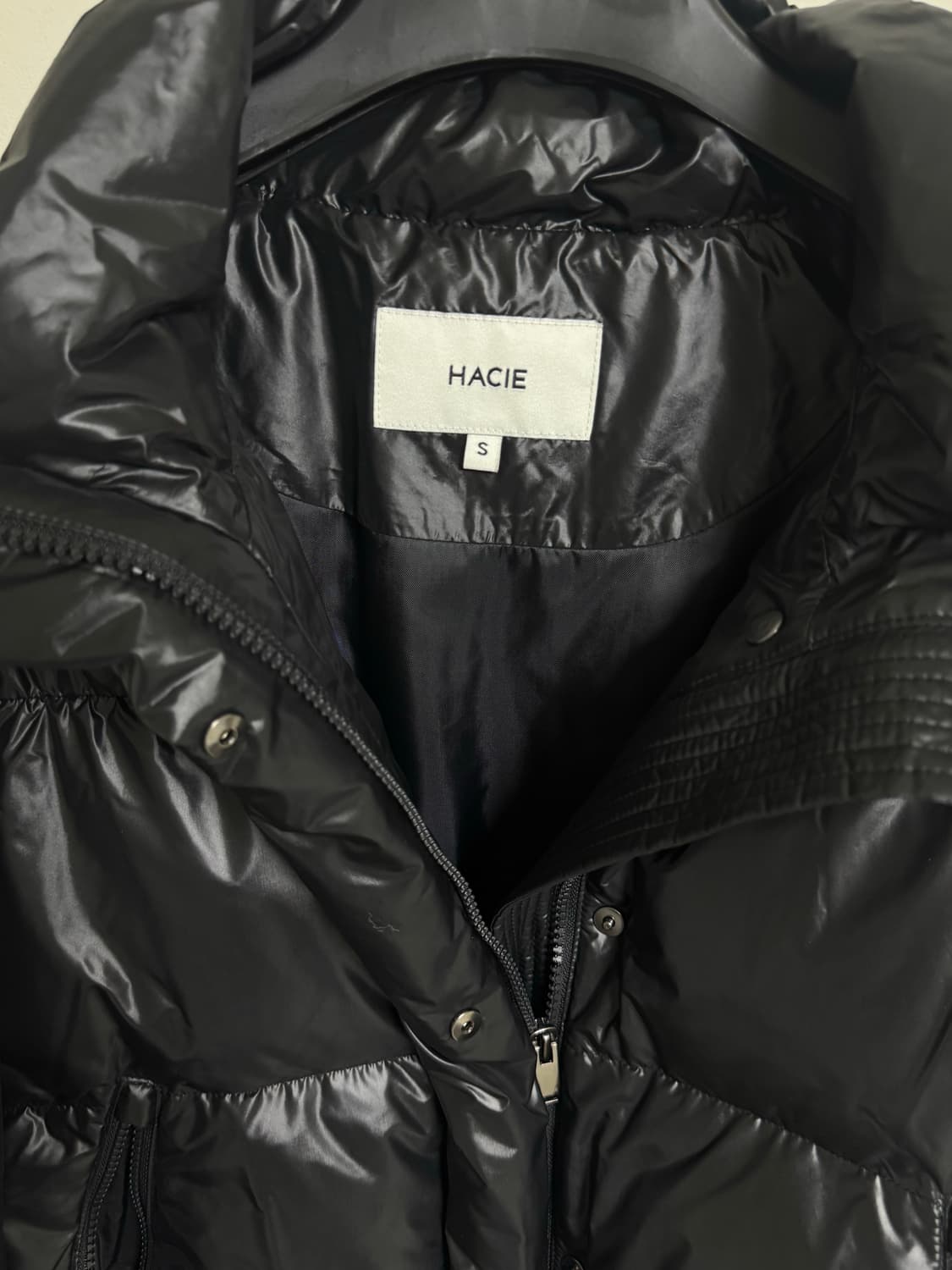 하시에 푸퍼 덕다운 자켓 블랙 S 새상품 (365000원) 상품이미지8