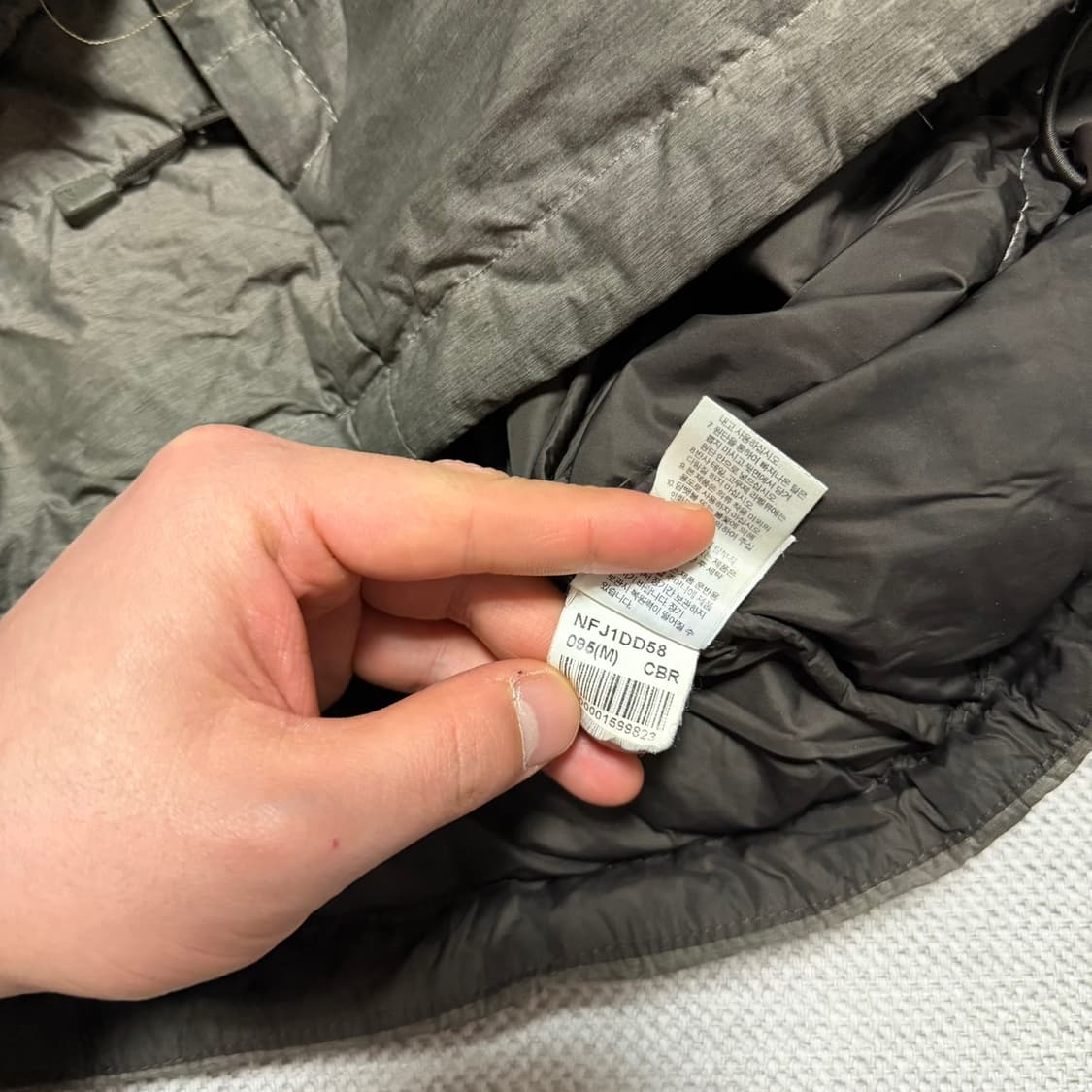 노스페이스 700 눕시 패딩 상품이미지5