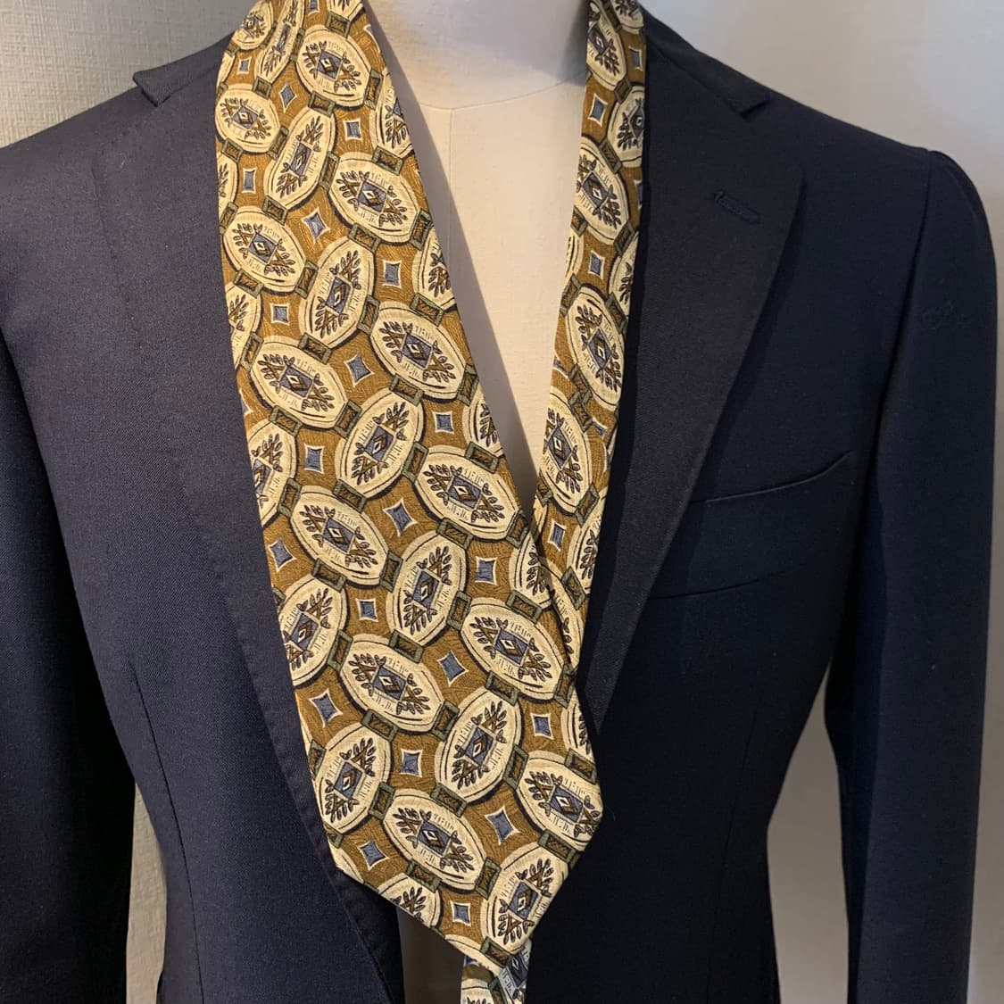 니나리치(NINA RICCI) 명품 클래식넥타이 100실크 A+등급 상품이미지2