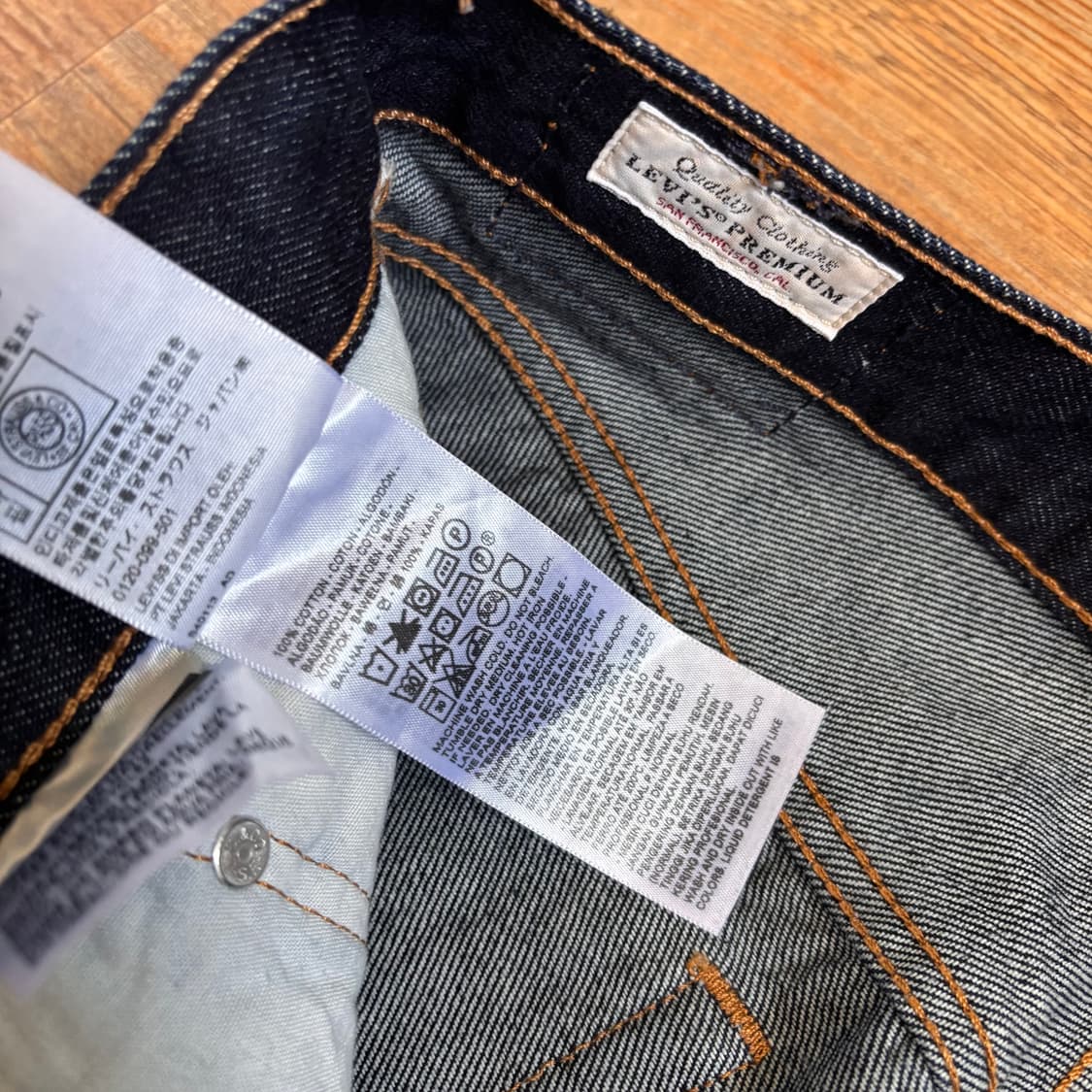 리바이스 501 청바지 진청 데님 28 오리지널 레드탭 프리미엄 상품이미지6