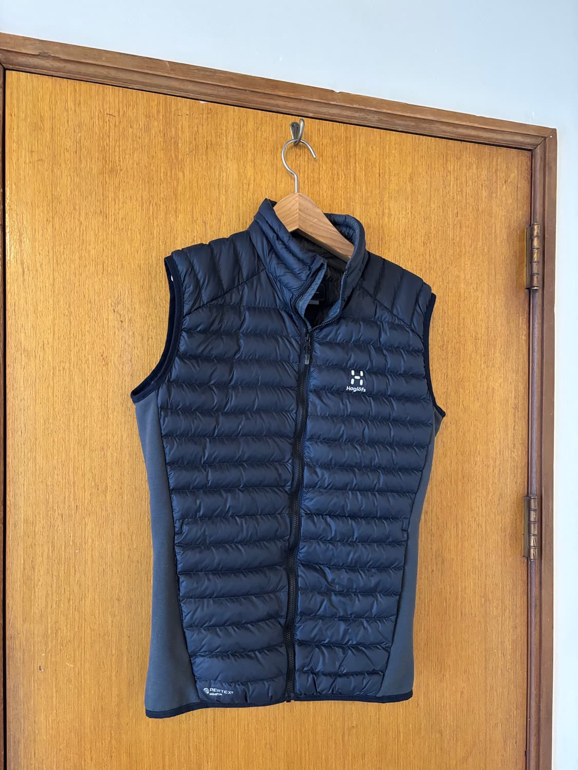 Haglofs 하그로프스 블랙 패딩 조끼 상품이미지2