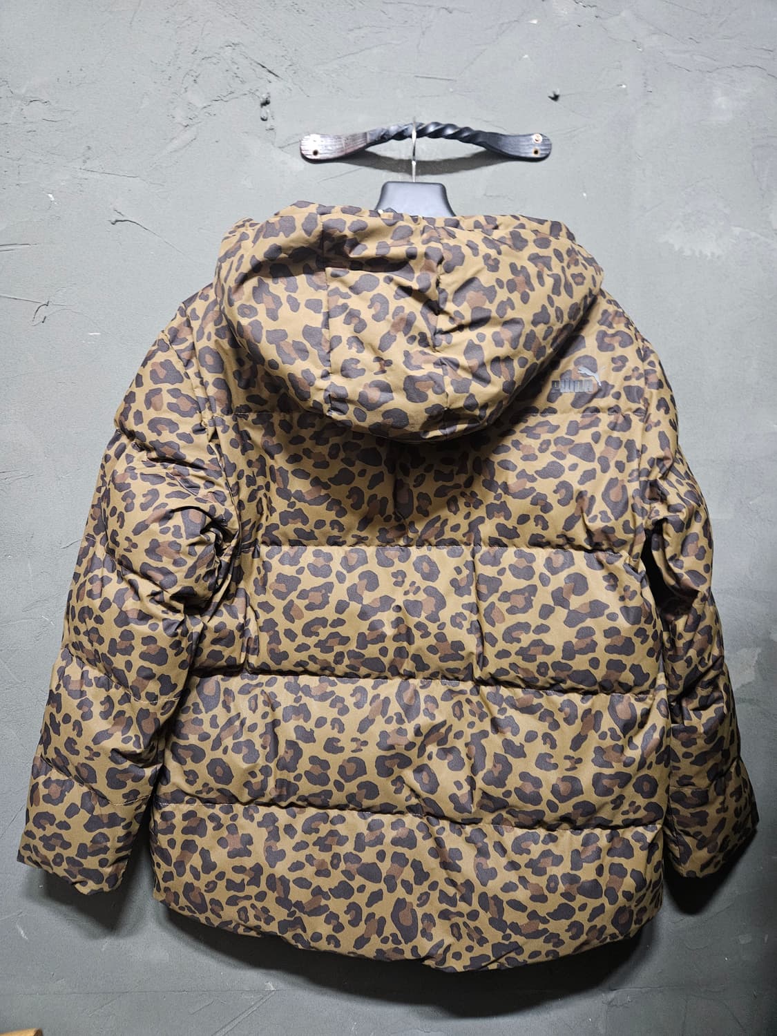 PUMA 레오파드 후드 패딩 (M) 상품이미지8
