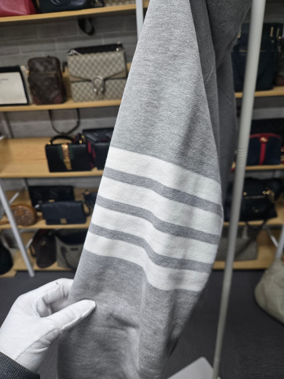 [특가][정품] 톰브라운 후드집업 4사이즈 상품이미지3