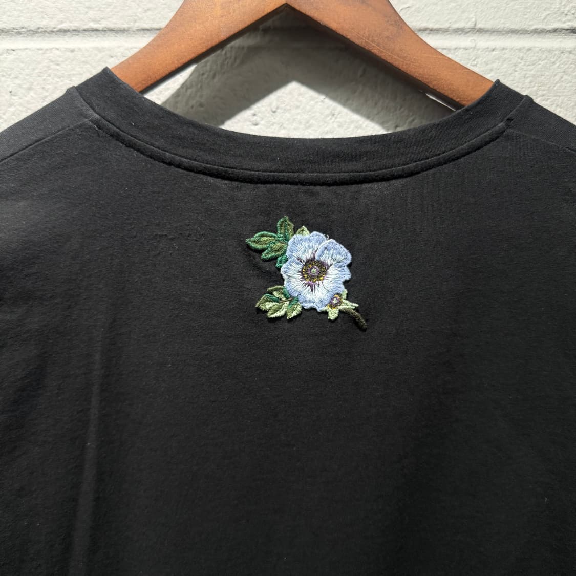 구찌 띠로고 플라워 반팔티 상품이미지4