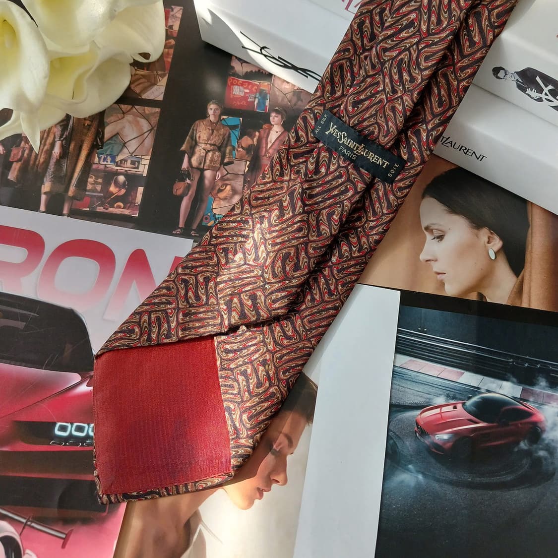 입생로랑 실크 브라운 웨이브 패턴 넥타이 10cm B등급 A18935
 상품이미지4