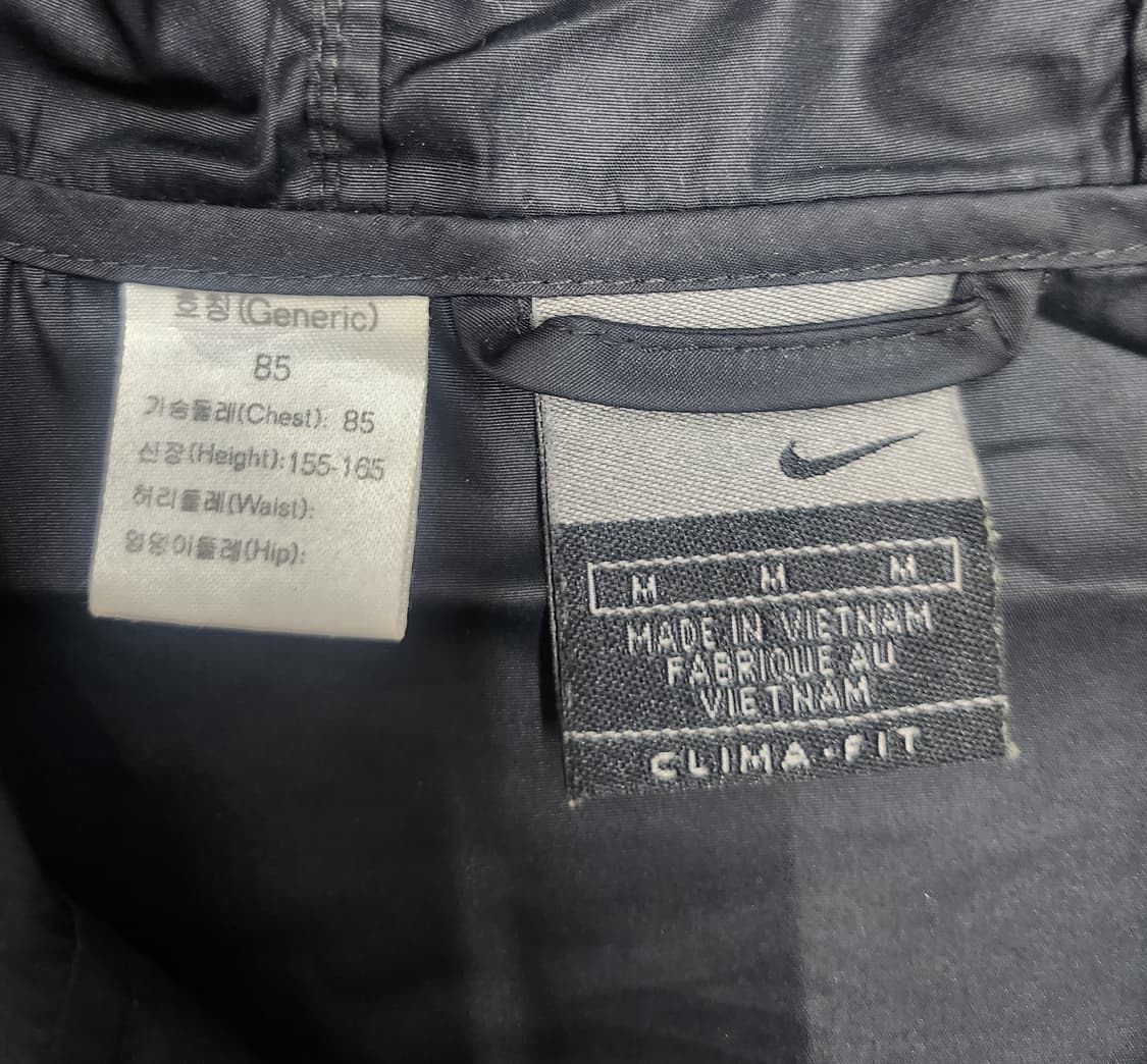 나이키 클리마 핏 후드 바람막이 M 상품이미지3