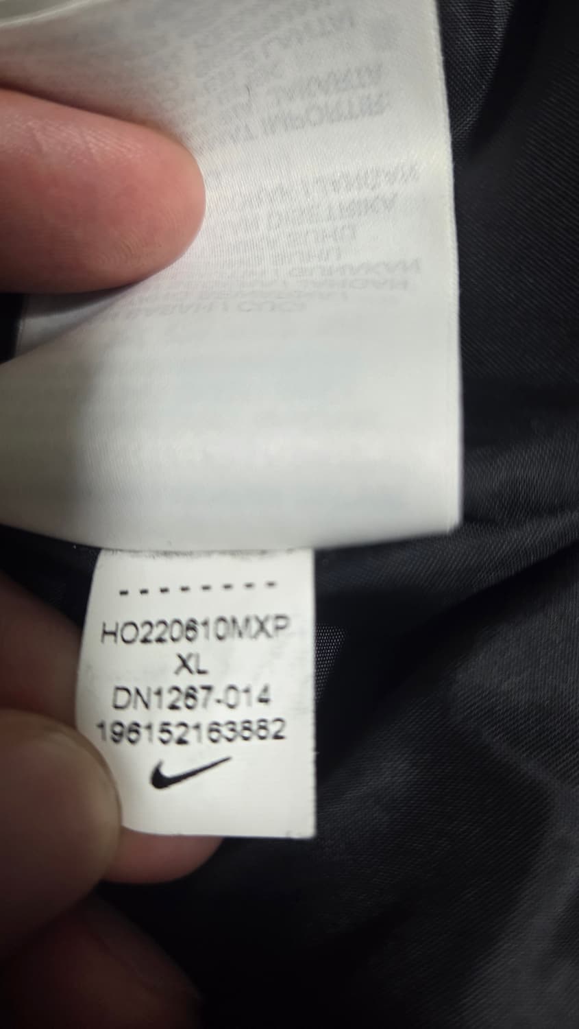 나이키 NRG 솔로 스우시 사틴 봄버 자켓 블랙  상품이미지3