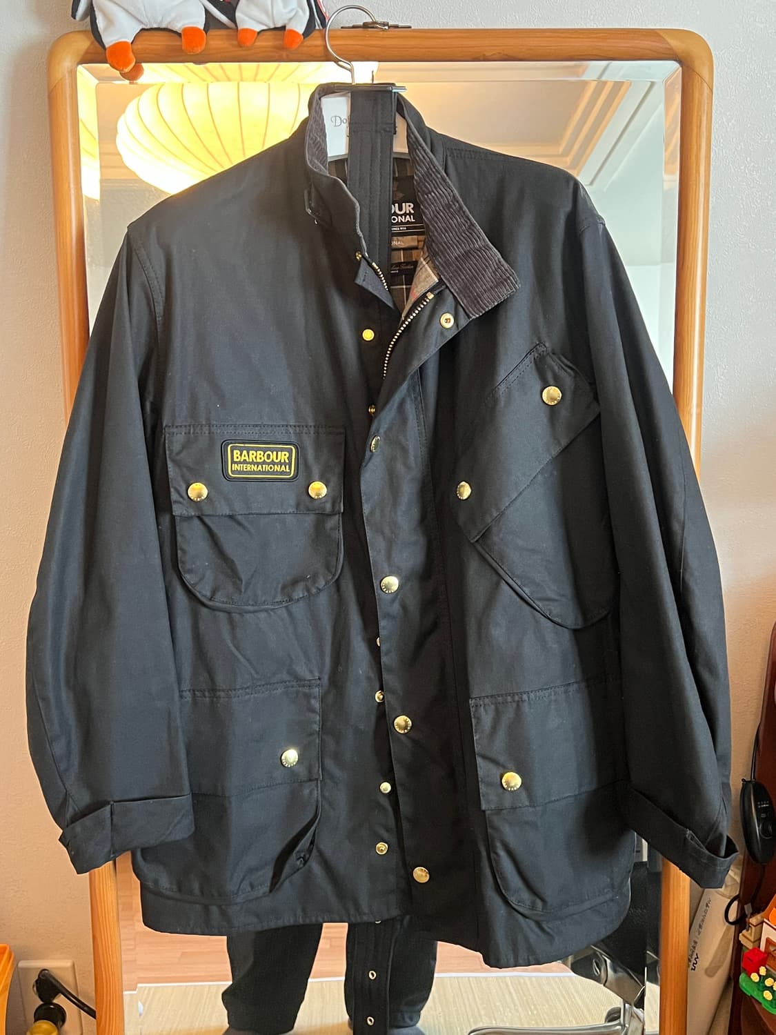 바버 인터네셔널 a7 (42사이즈) 상품이미지1