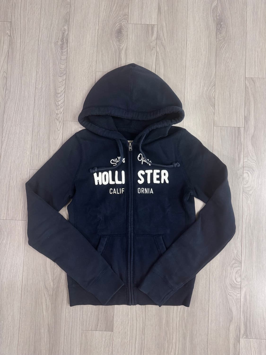 홀리스터 네이비 슬림핏 후드집업 상품이미지1