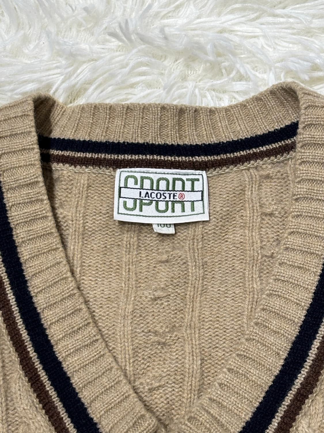 라코스테 브이넥 케이블 니트 상품이미지5
