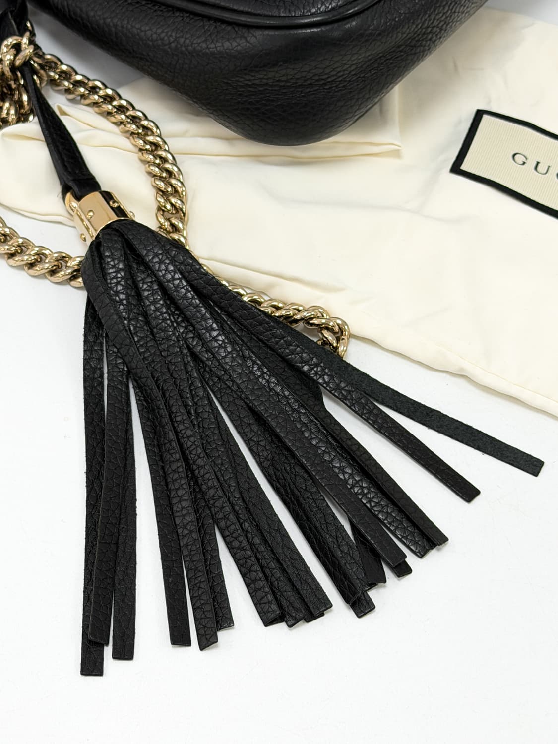 구찌 소호 테슬 레더 체인 크로스백 상품이미지6