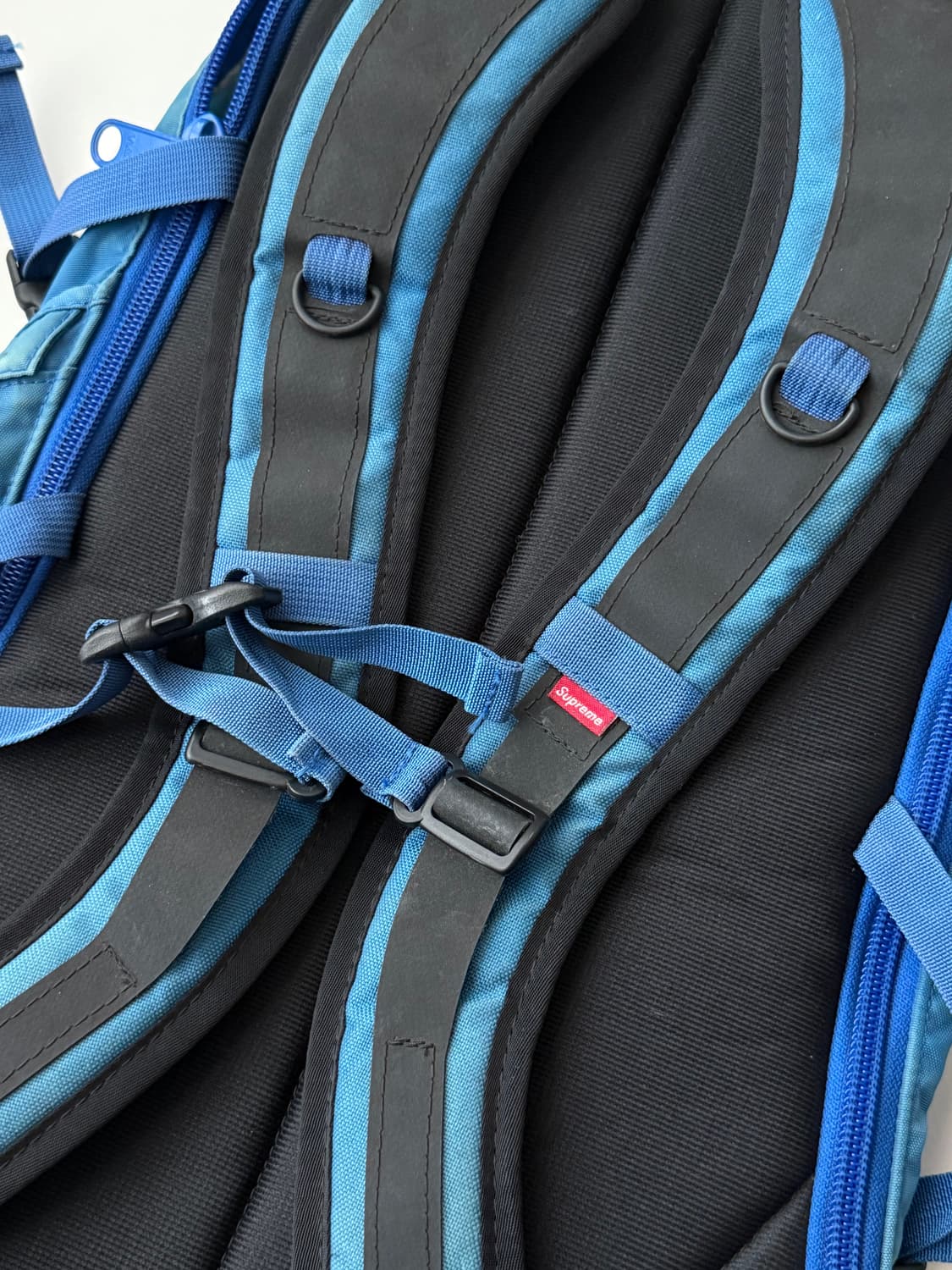 2004 17th 슈프림 백팩 상품이미지4