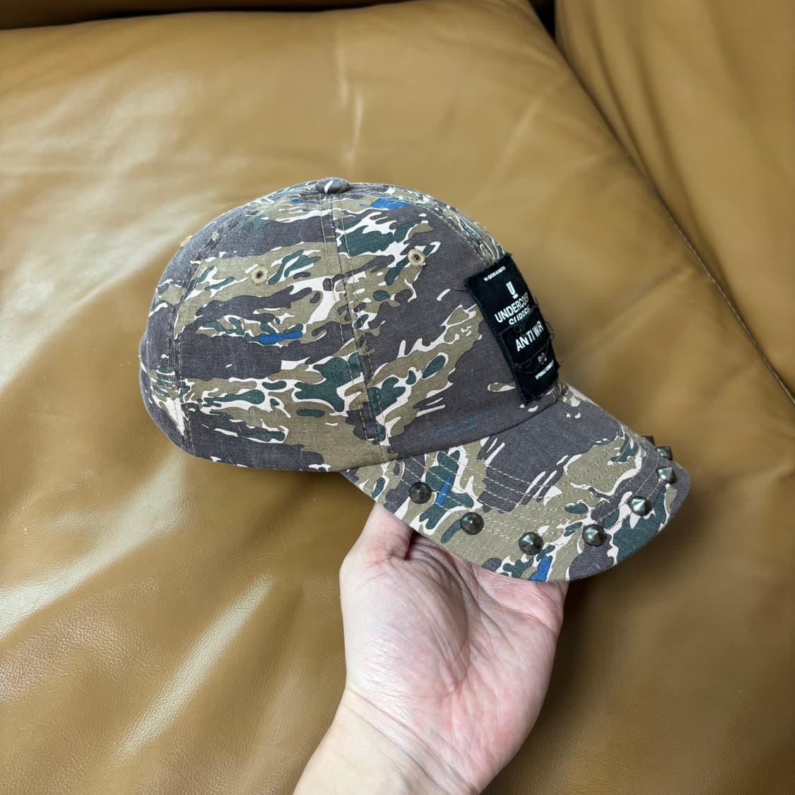 슈프림 언더커버 6패널 볼캡 모자 스터드 카모 상품이미지4