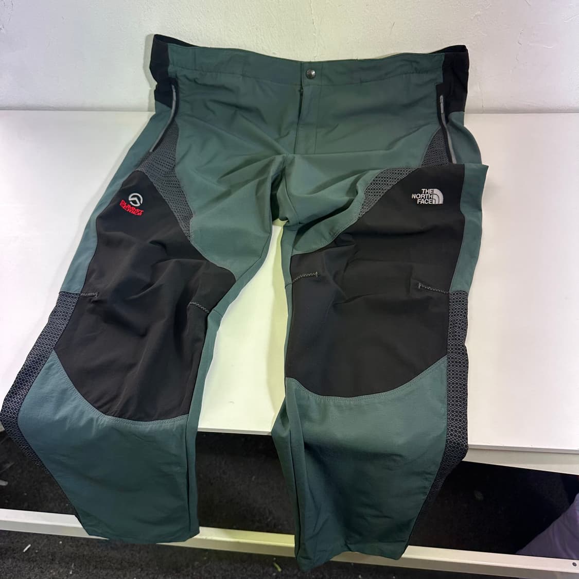 XXL 노스페이스 슬림레귤러핏 검쥐 써밋시리즈 나노스페어 등산팬츠 상품이미지2