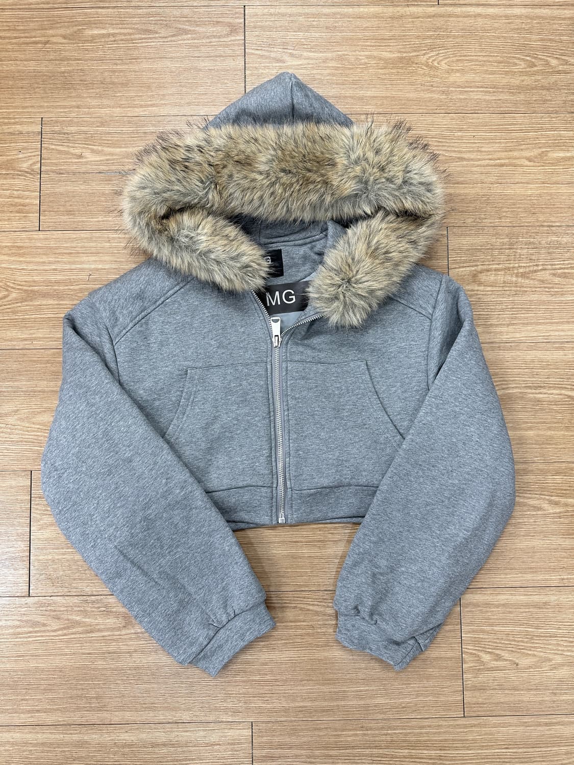 퍼 크롭 후드집업 상품이미지8