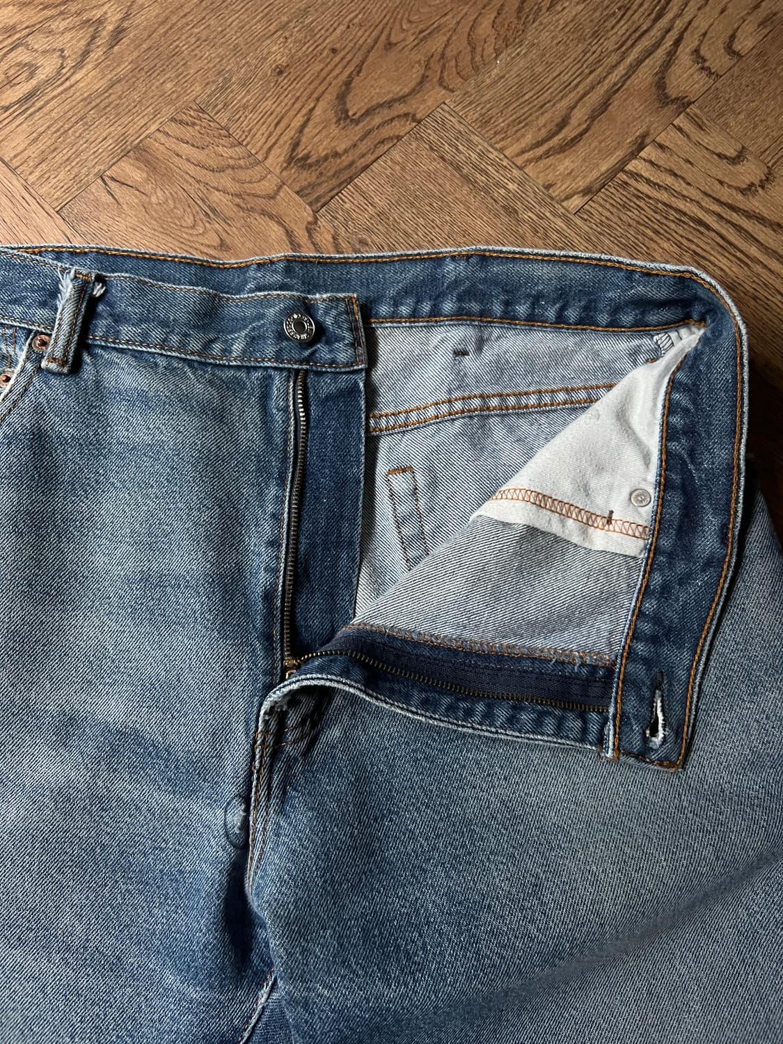 [36]리바이스 517 빈티지 워싱 플레어핏 데님 팬츠 상품이미지3