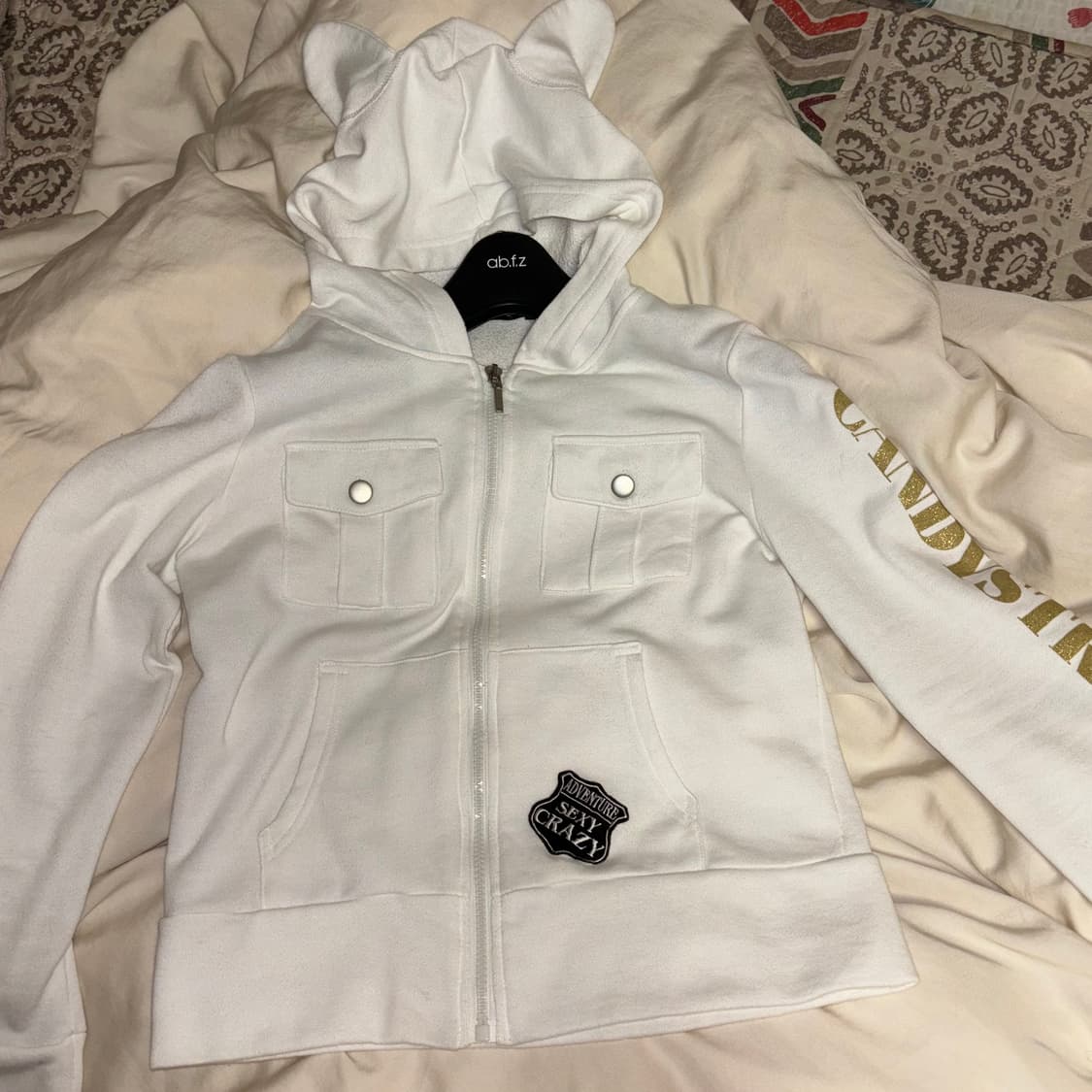 lasy daisy y2k 오네갸루 동물귀 후드집업 화이트 골드 크롭 상품이미지4