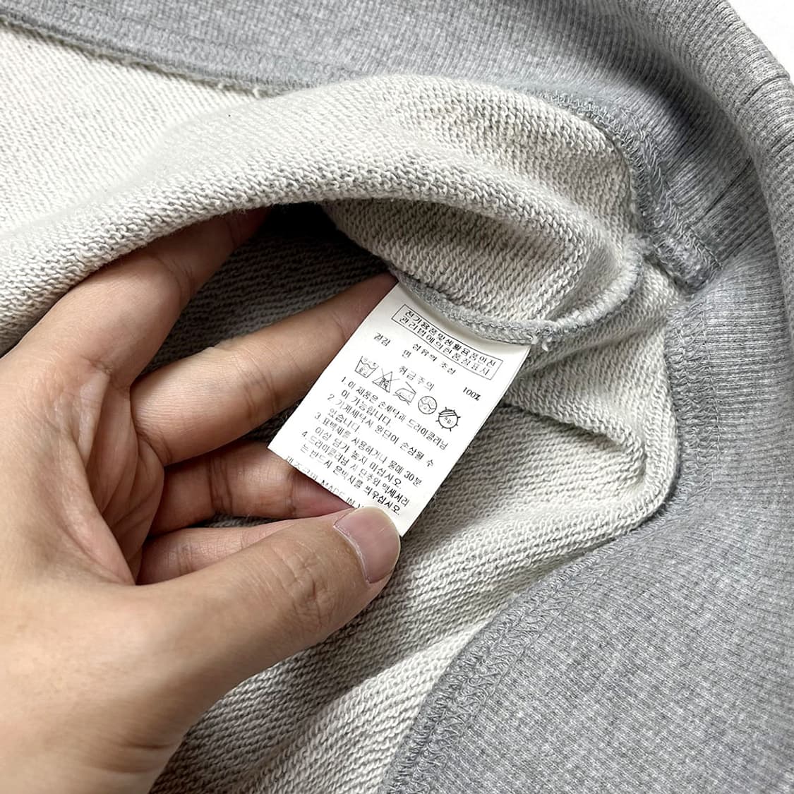 아웃도어프로덕츠 자수 로고 맨투맨 상품이미지7