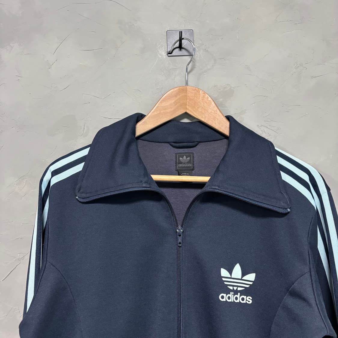 아디다스 빅로고 유로파 져지 트랙탑 네이비 하늘 상품이미지2