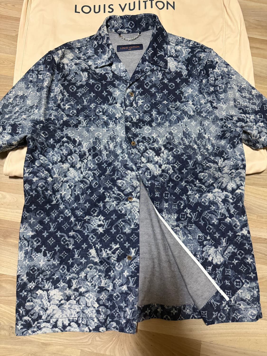 루이비통 테피스트리 데님 반팔 셔츠 s 상품이미지1