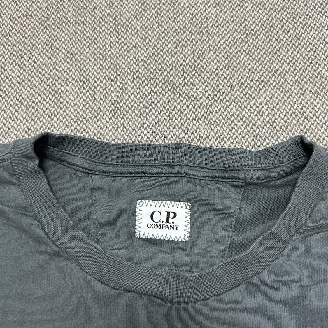 CP컴퍼니 빅프린팅 반팔(XL) 상품이미지2