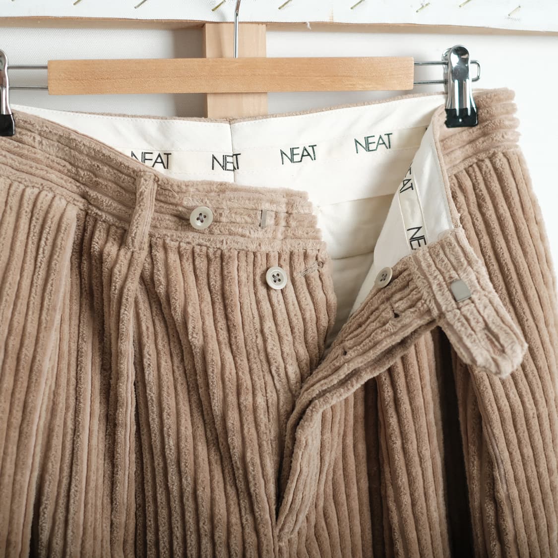NEAT 니트 3W 코듀로이 와이드 팬츠 46사이즈 상품이미지9