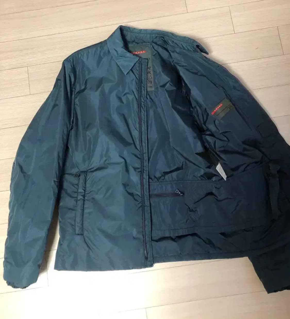 프라다 스포츠 패딩집업 46 상품이미지2