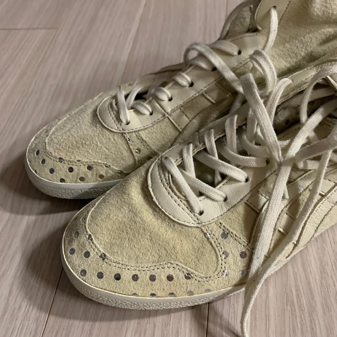 오니츠카타이거 빈티지 스니커즈 240 상품이미지4