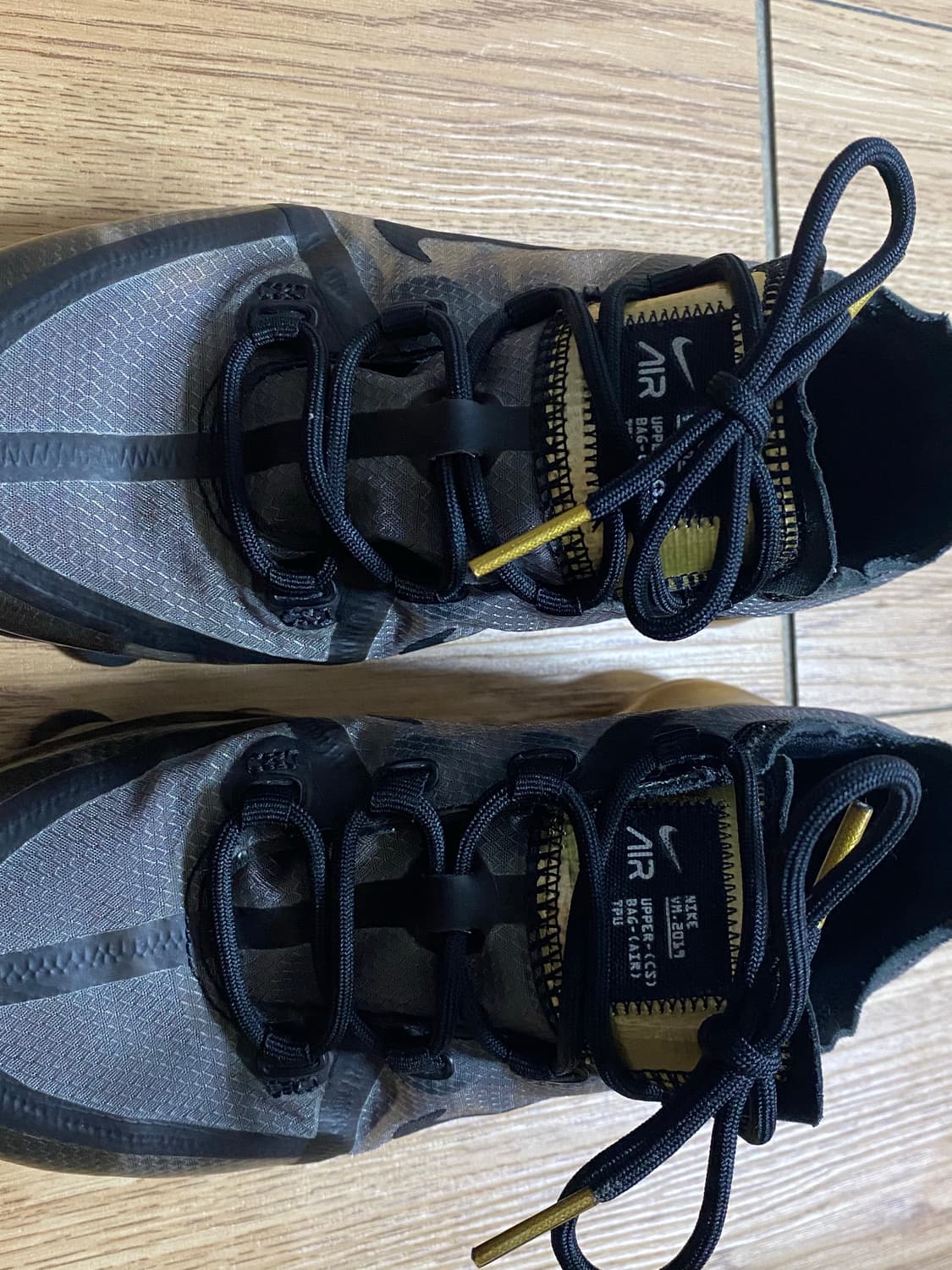 나이키 베이퍼맥스 블랙골드 225 상품이미지2