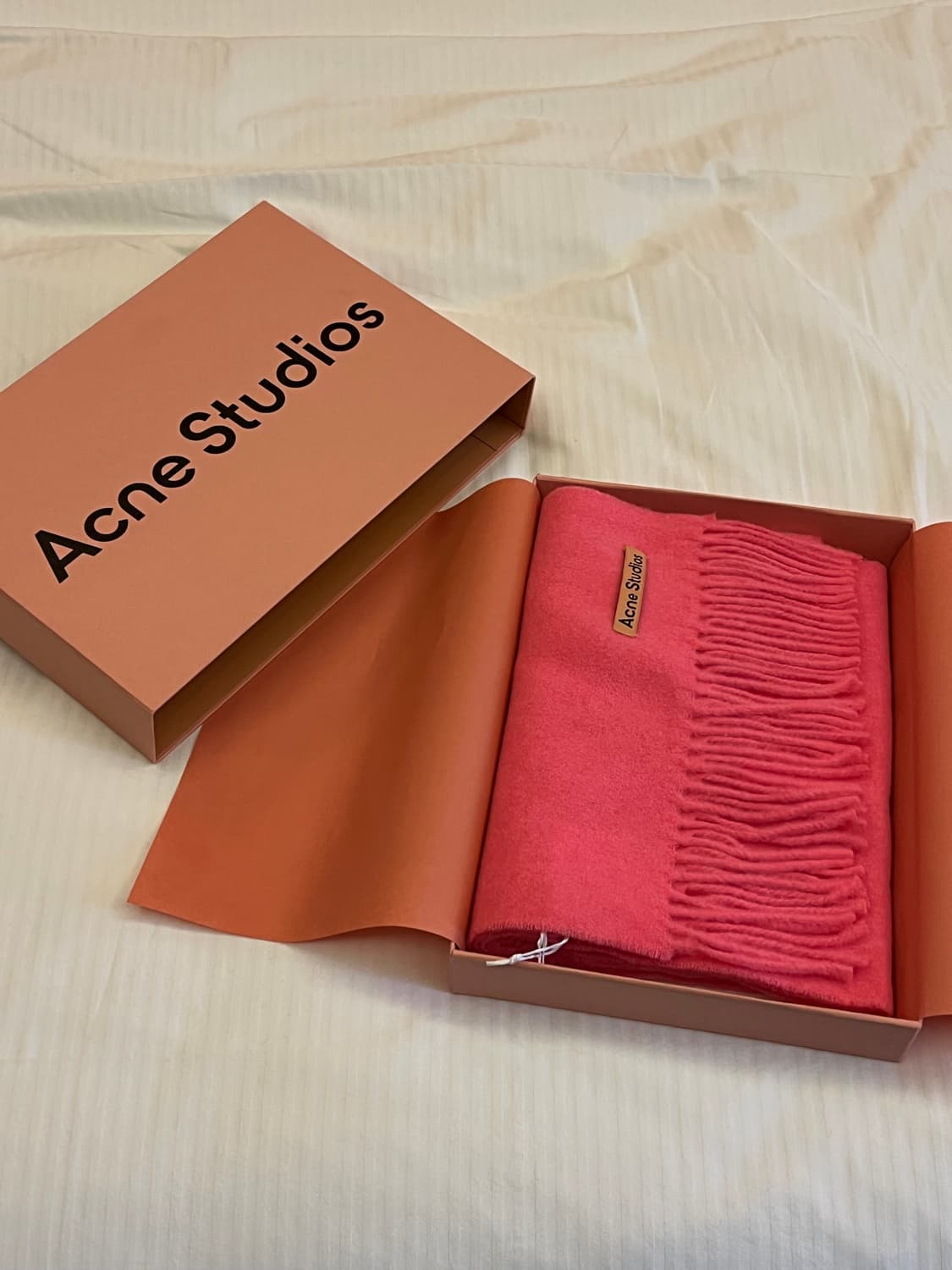 네고가능/아크네 스튜디오 머플러 핑크 정품보장 풀박스 상품이미지2