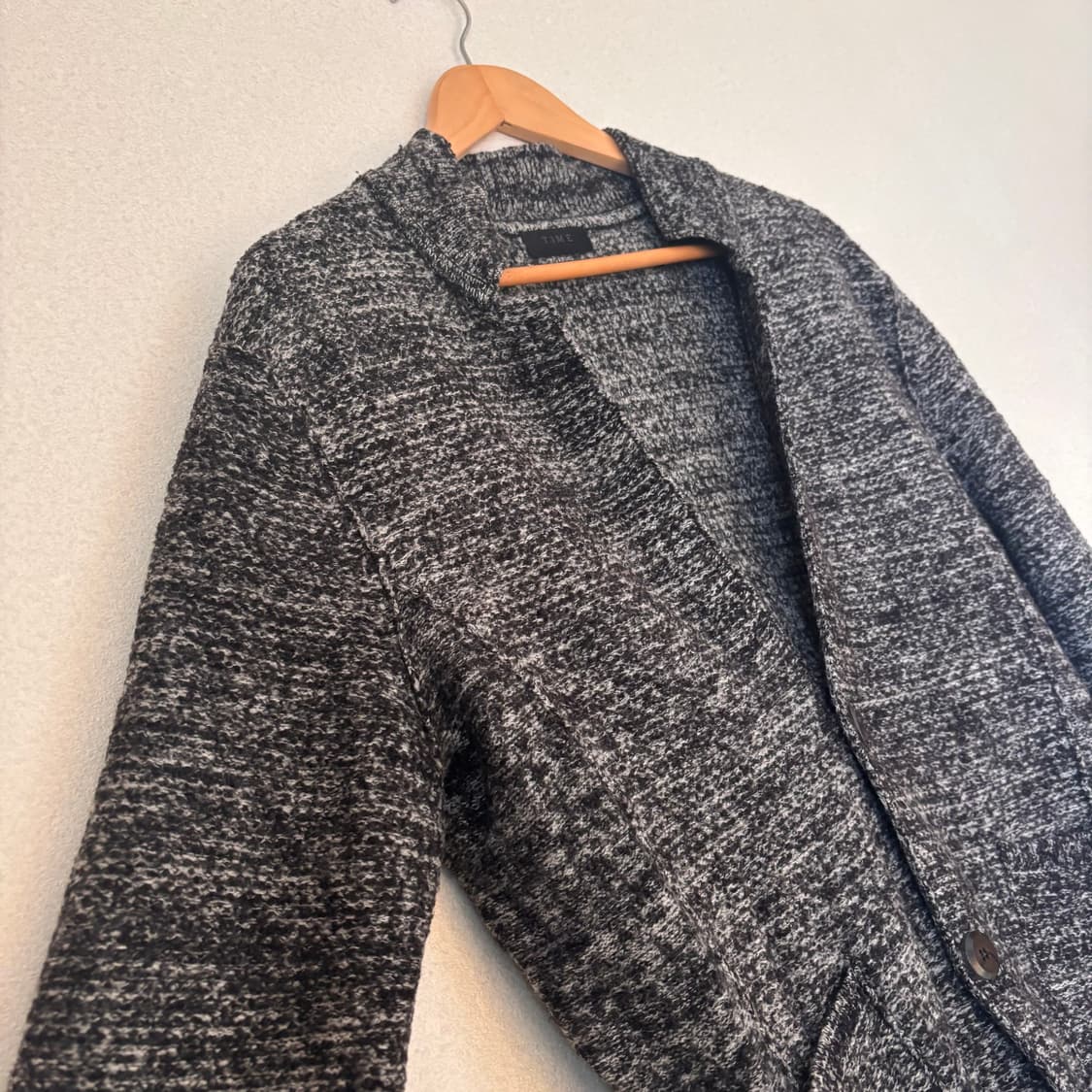 타임 니트 가디건 95 100 그레이 입체적인 디테일 실루엣 상품이미지10