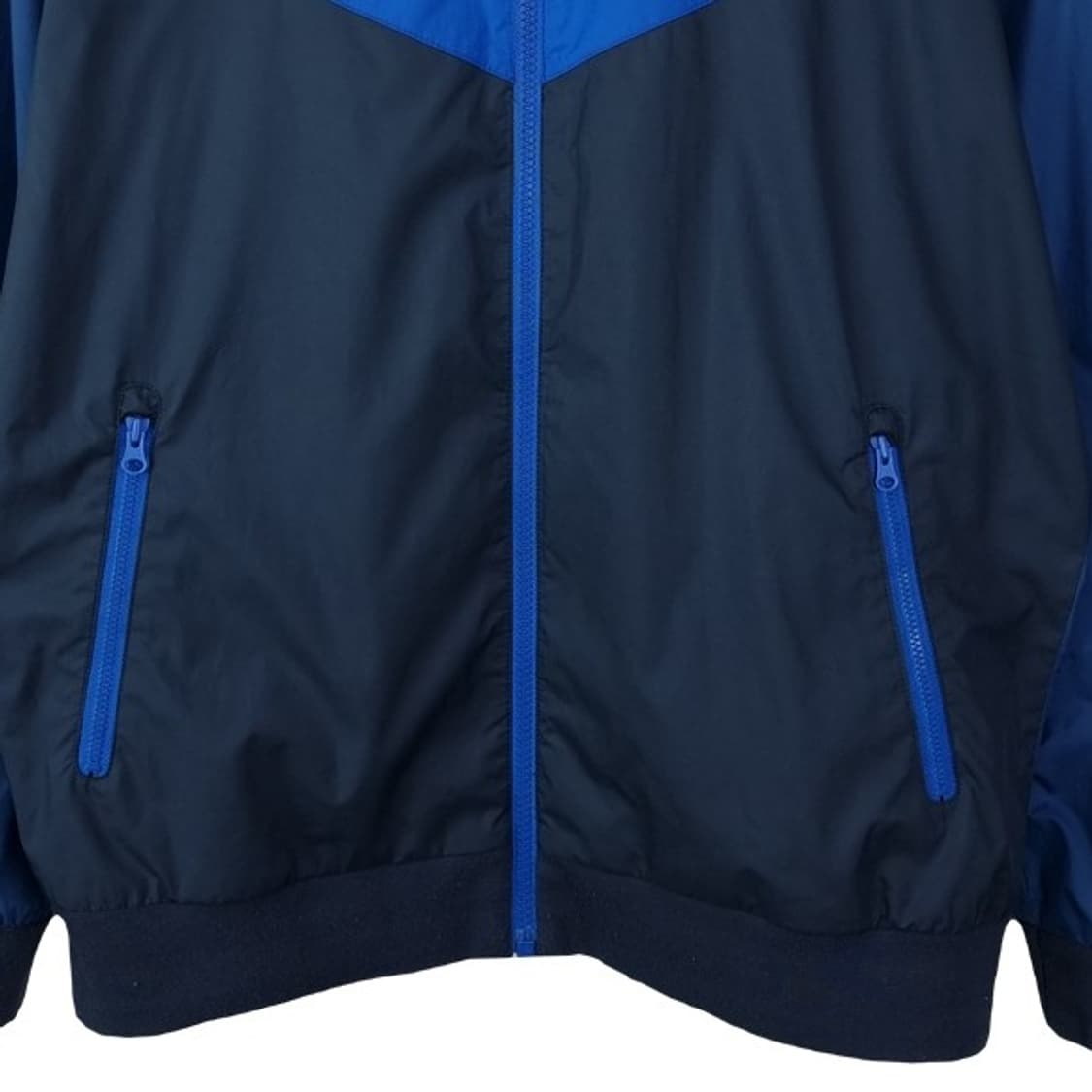 [나이키] 로고 자수 윈드러너 후드 바람막이 자켓 네이비 M19482 상품이미지5