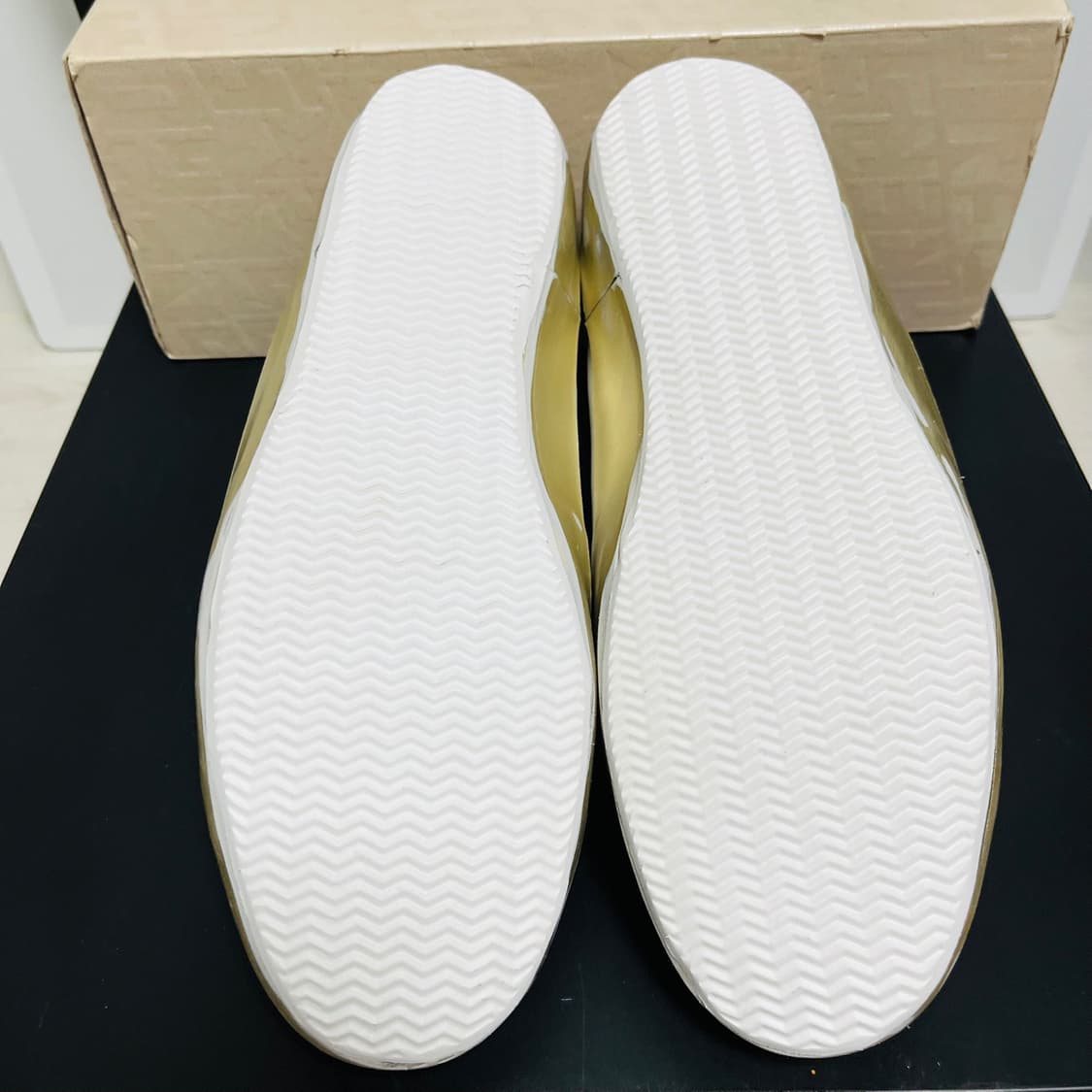 정품 42) 골든구스 스파클 골드 스니커즈 270~275 상품이미지5