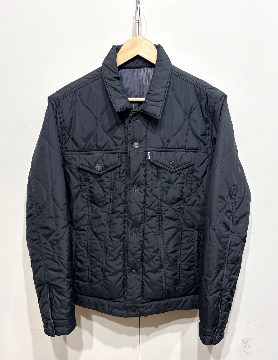 리바이스 카모 리버시블 퀼팅 트러커 자켓 상품이미지1