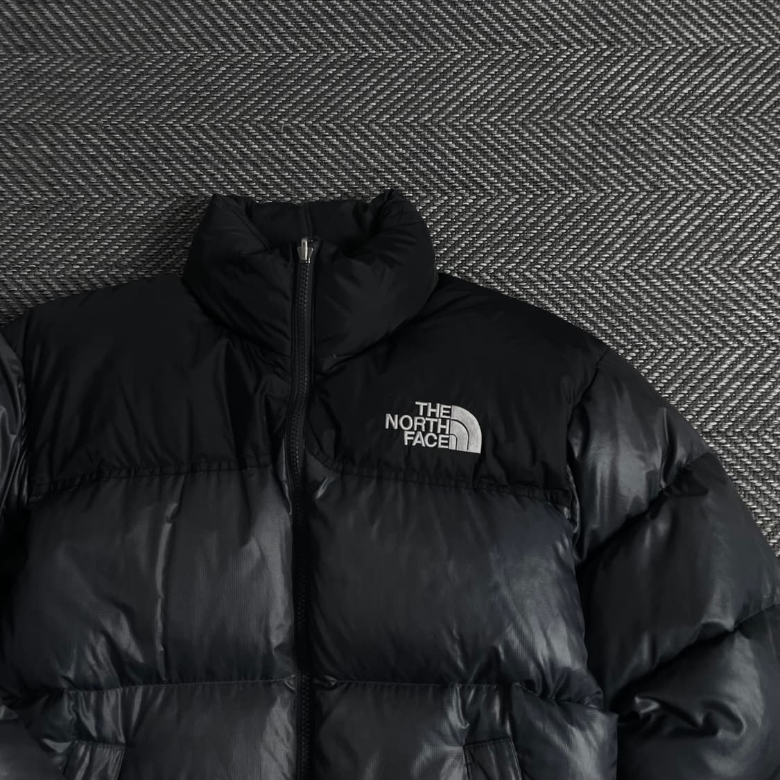 노스페이스 레트로 눕시 다운 푸퍼 패딩 그레이 y 3605 상품이미지5