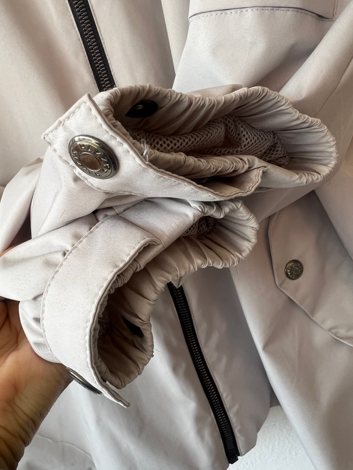 헤지스골프 남성 베이지 바람막이점퍼 매쉬바람막이점퍼 상품이미지4