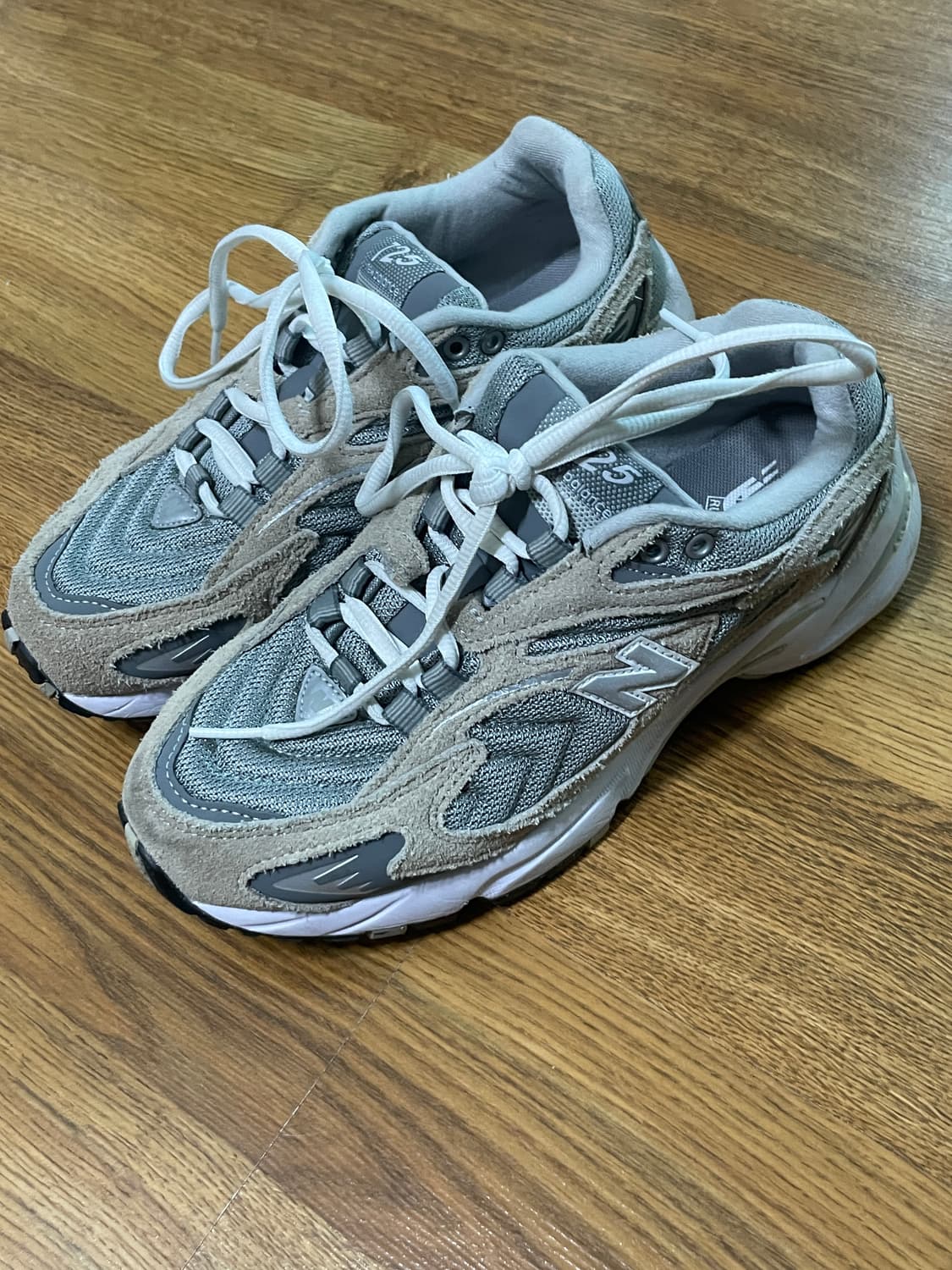 뉴발란스 725 그레이 235 상품이미지2