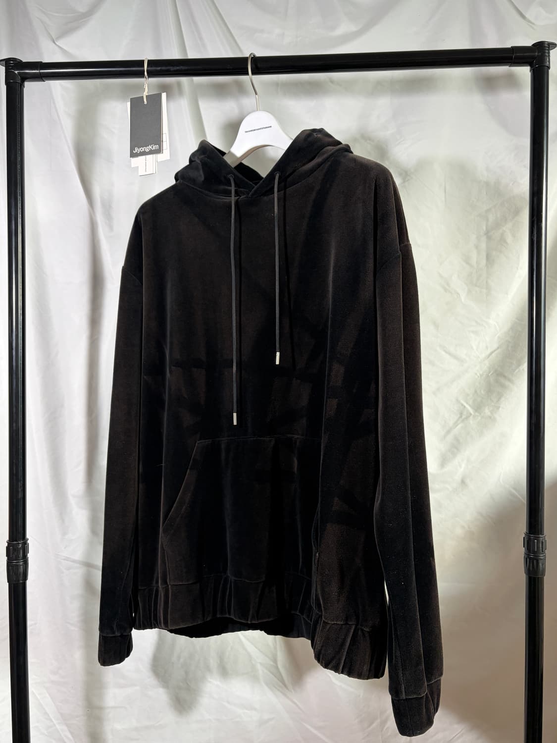 22SS 지용킴 벨벳 선페이드 후드티 상품이미지2