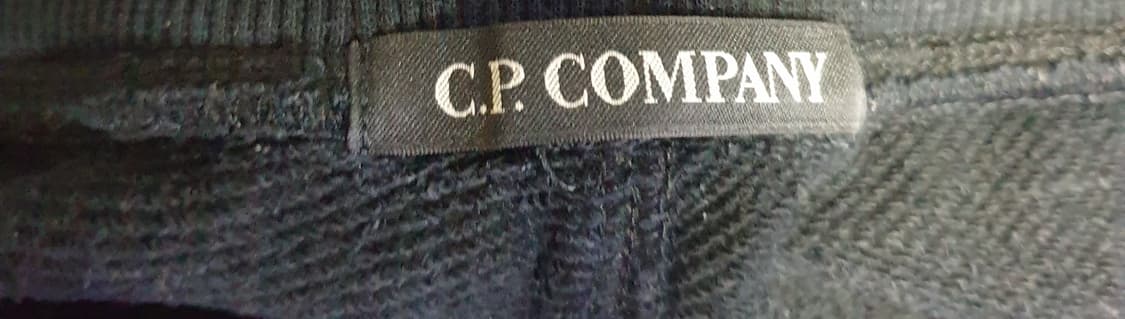 CP컴퍼니 렌즈와펜 포켓 스웨트 카고 조거팬츠 블랙 (M) 상품이미지3