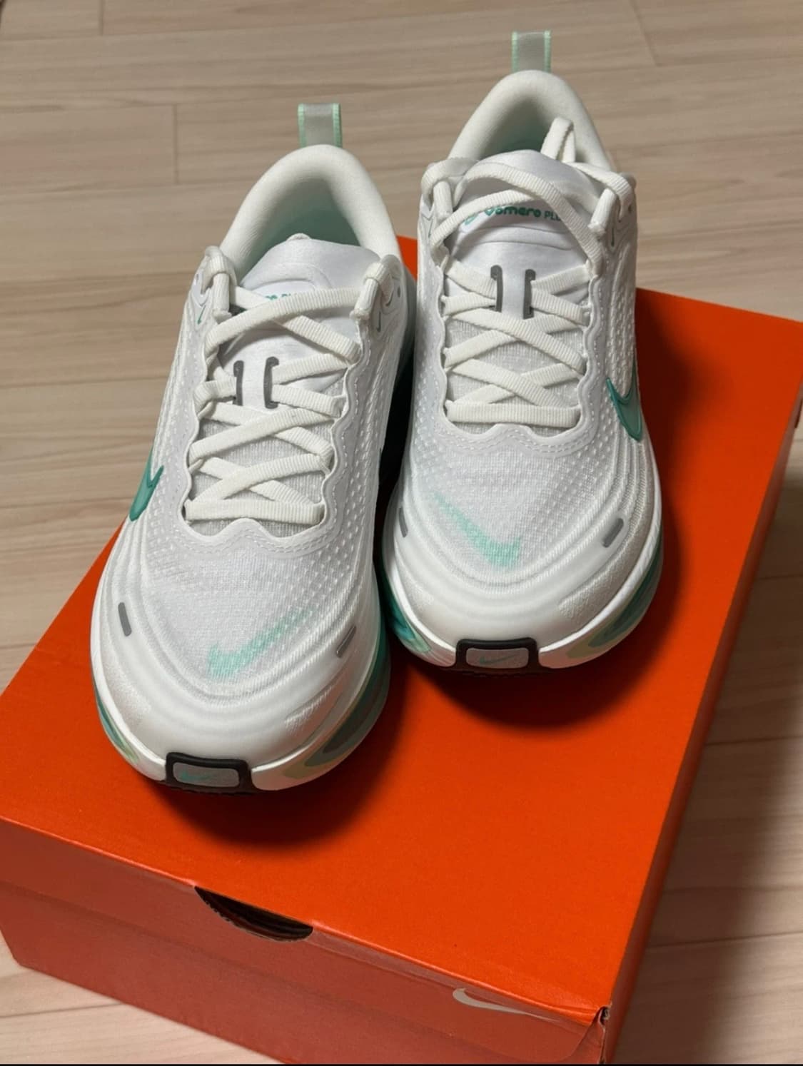 (새상품)보메로 플러스18 240 상품이미지3