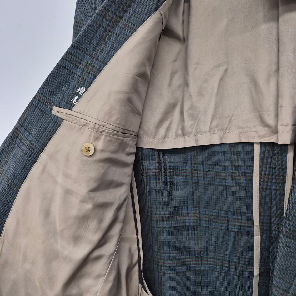 버버리 체크무늬 블레이저 자켓 남성 M 상품이미지3