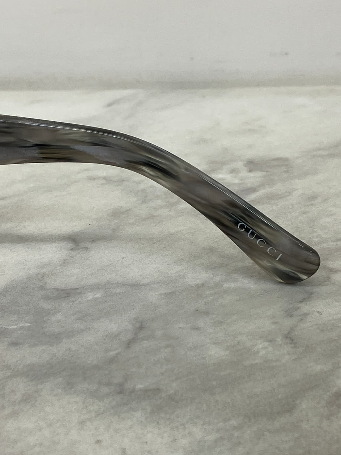 구찌 GUCCI 퍼플 틴트 커브드 선글라스(45g) 상품이미지8