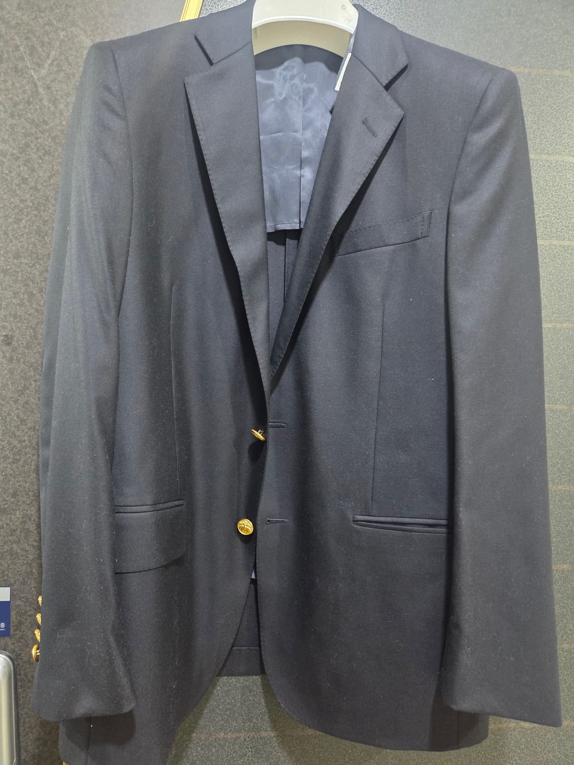 (새상품) 브룩스 브라더스 금장 네이비 블레이저 42R 상품이미지4