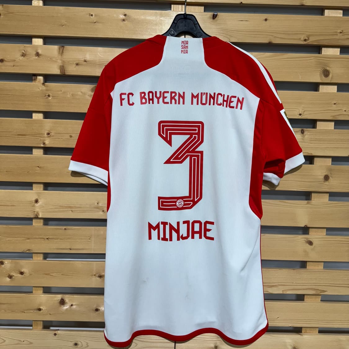 아디다스 뮌헨 김민재 유니폼 상품이미지2
