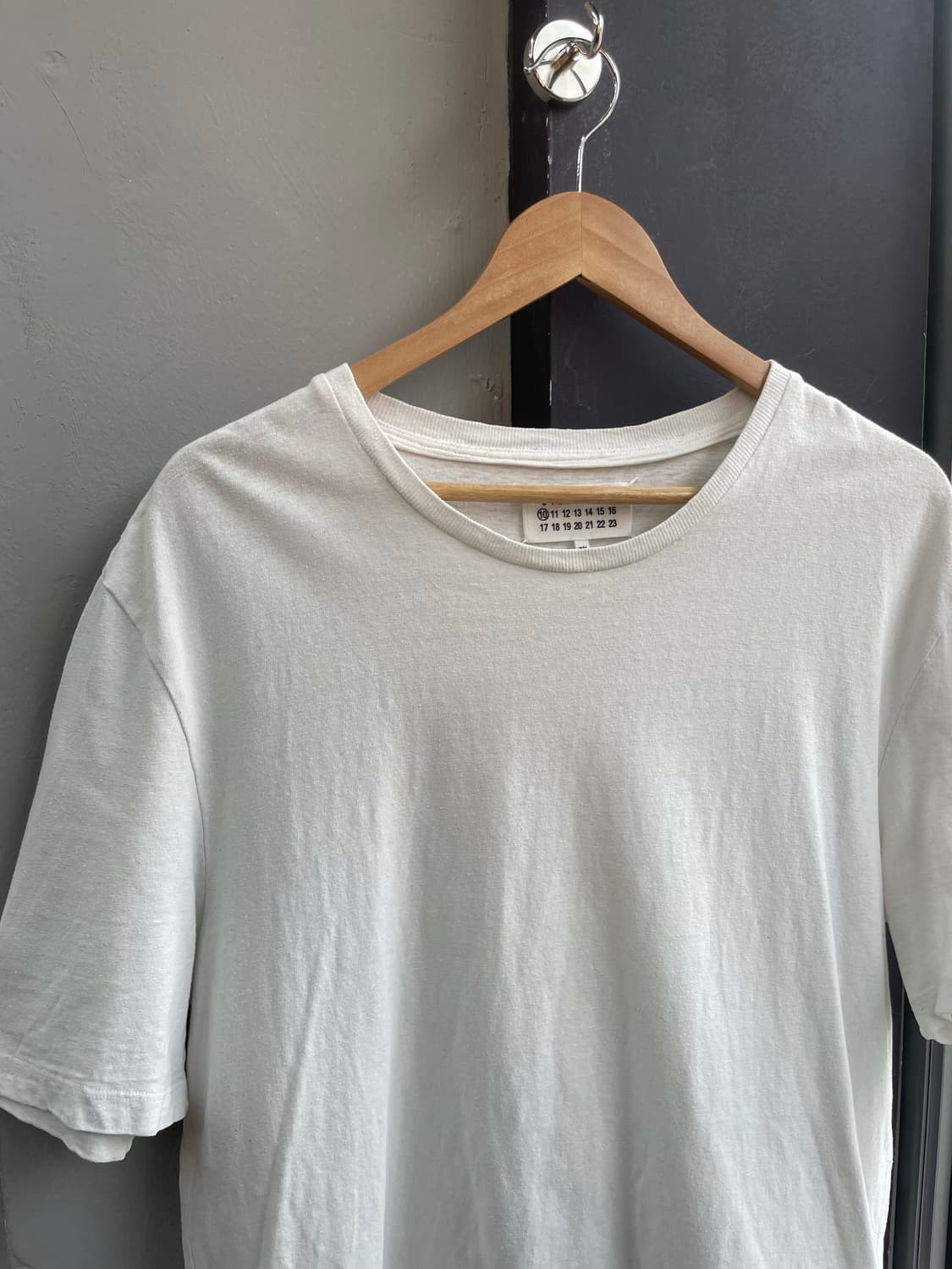 50/ 메종마르지엘라 레플리카 백로고 반팔 상품이미지3