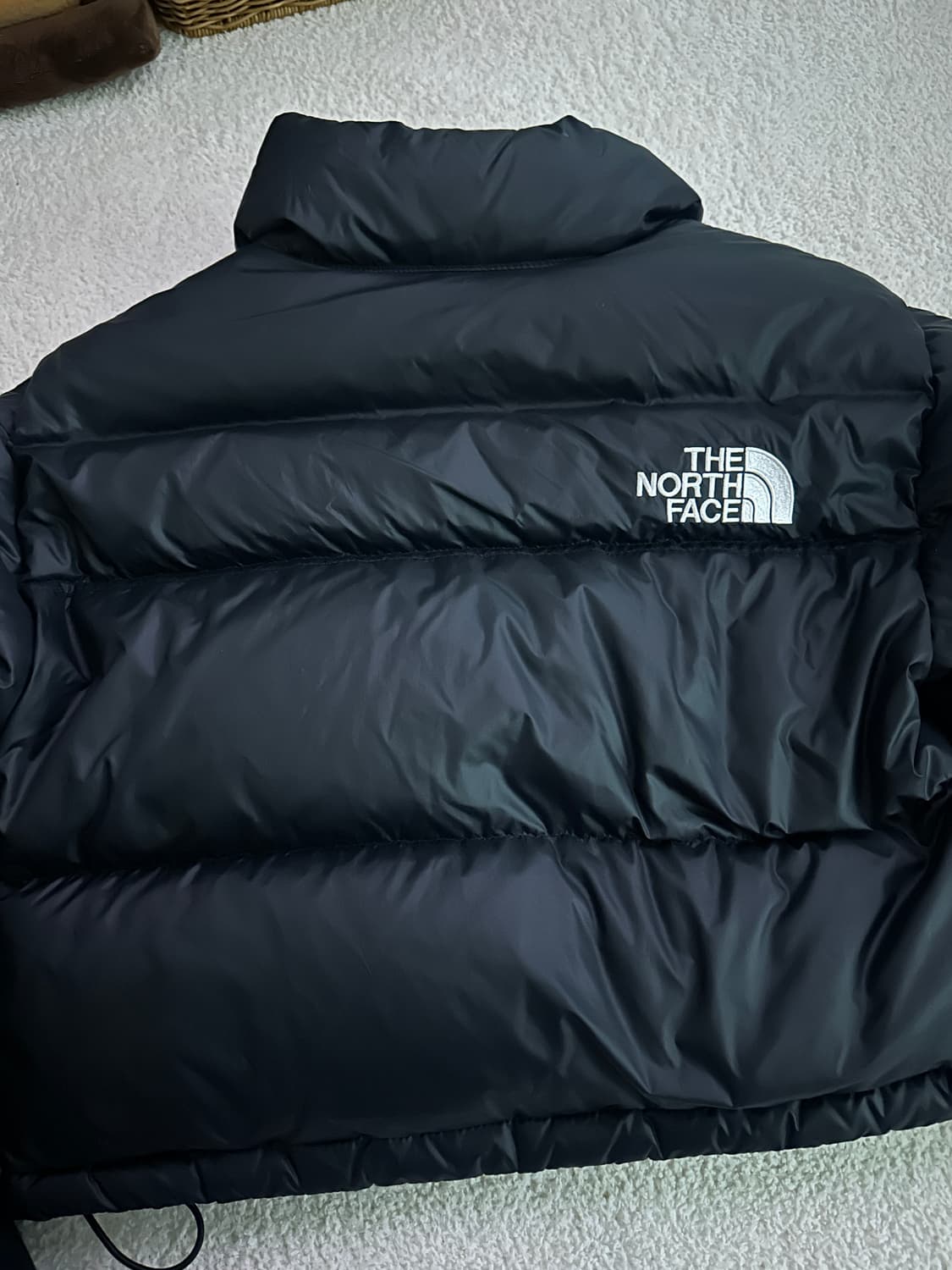 노스페이스 크롭 눕시700 해외판 무광블랙 상품이미지4